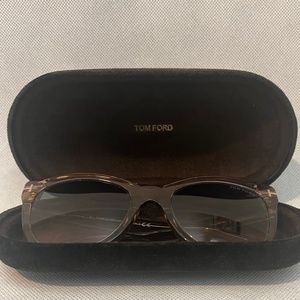 Tom Ford Wallace Sunglasses with hard Tom Ford case